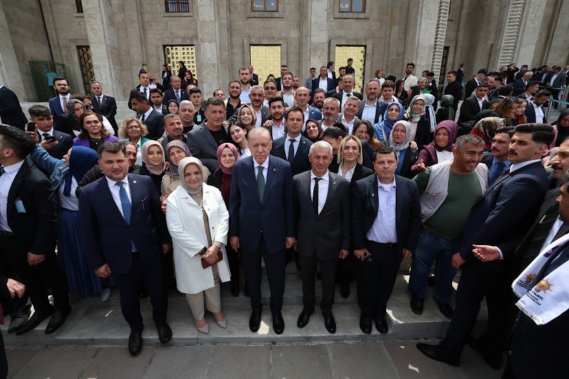 İŞTE TEŞKİLAT İŞTE LİDER!