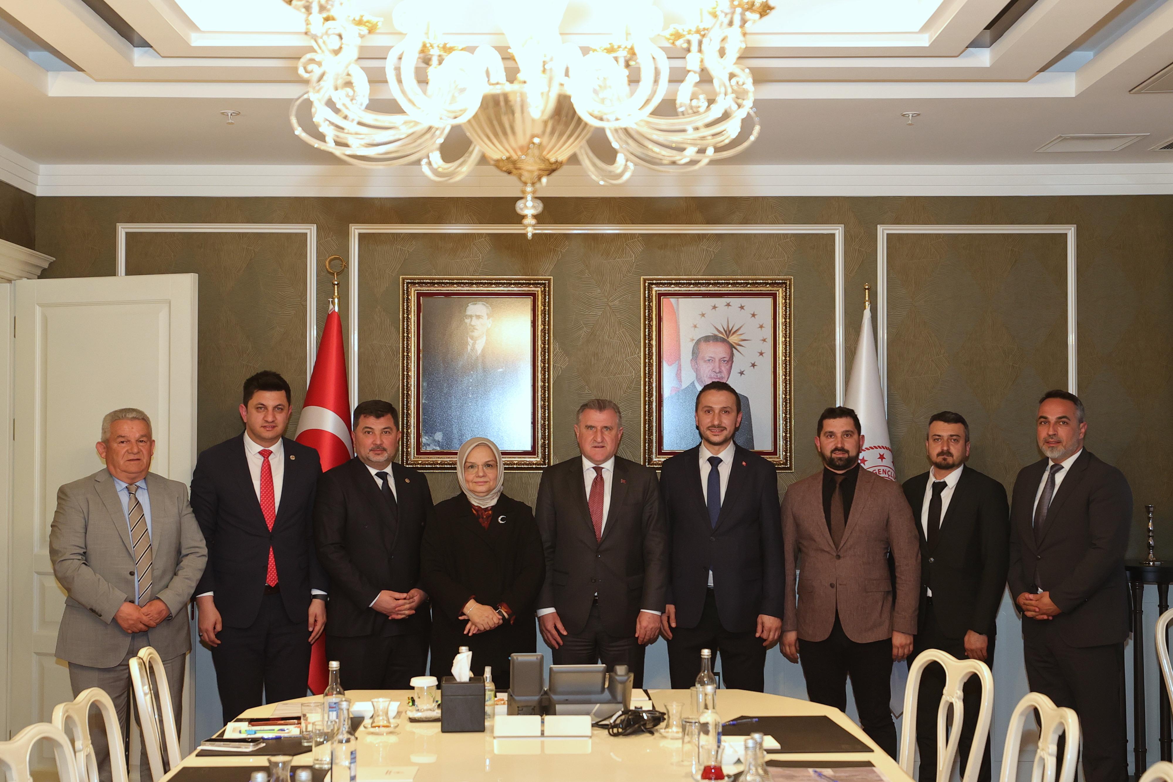 GÜNDEMİMİZ: DÜZCEMİZİN GENÇLERİ