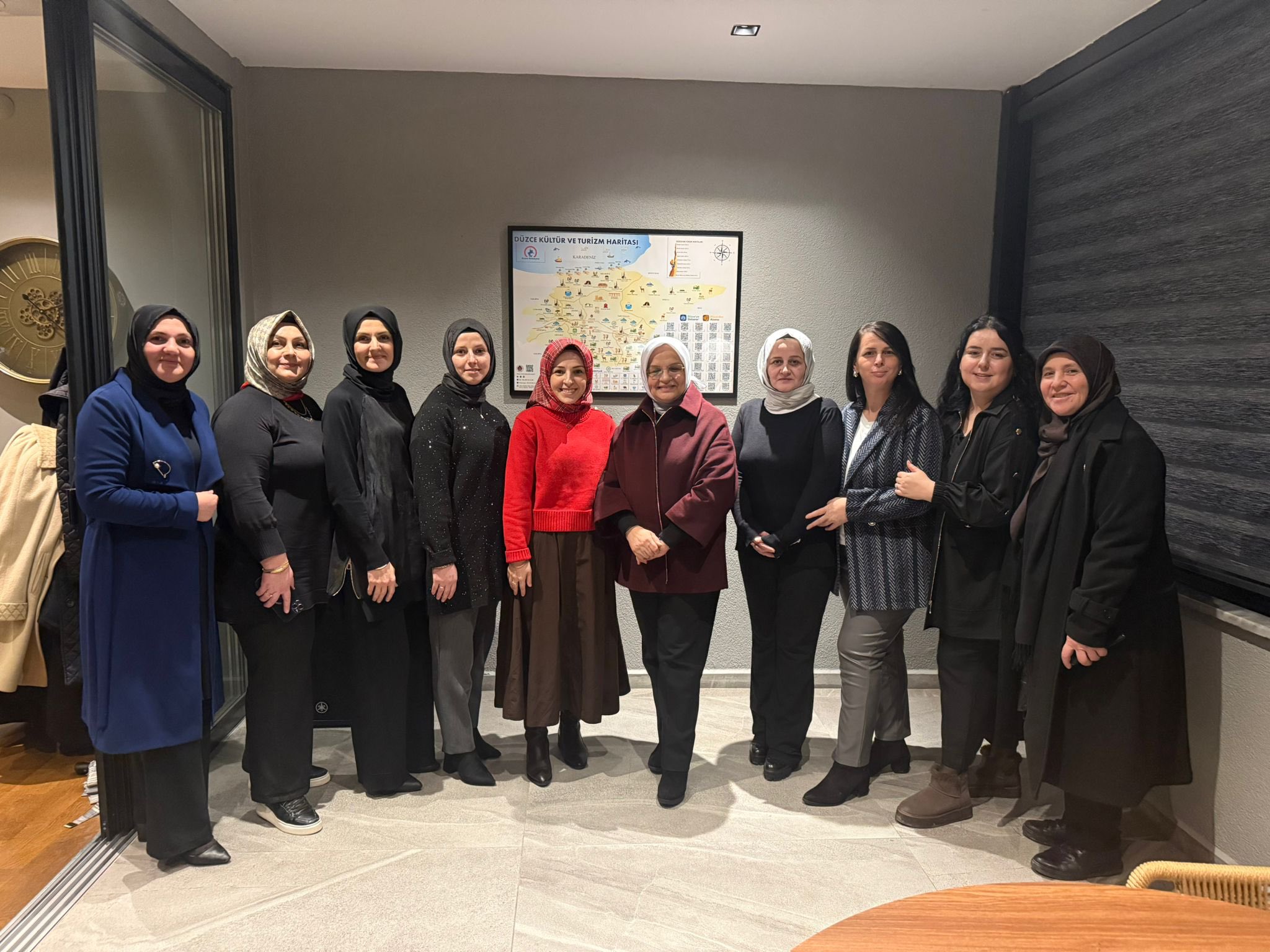 DÜZCE KADIN KOLLARIMIZIN EMEKTARLARIYLA BULUŞTUK