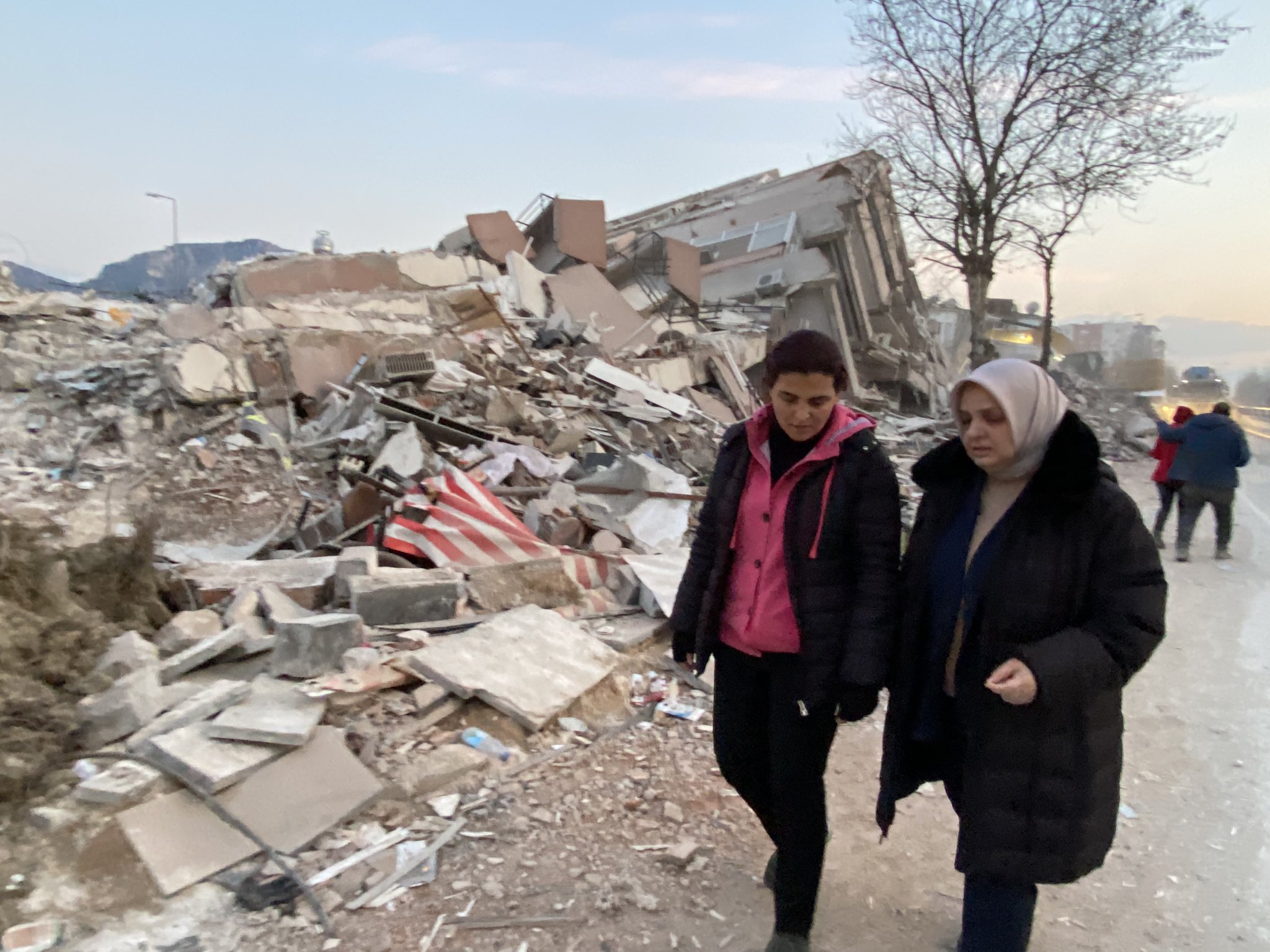 DEPREMİN VURDUĞU HATAY'DAYIZ