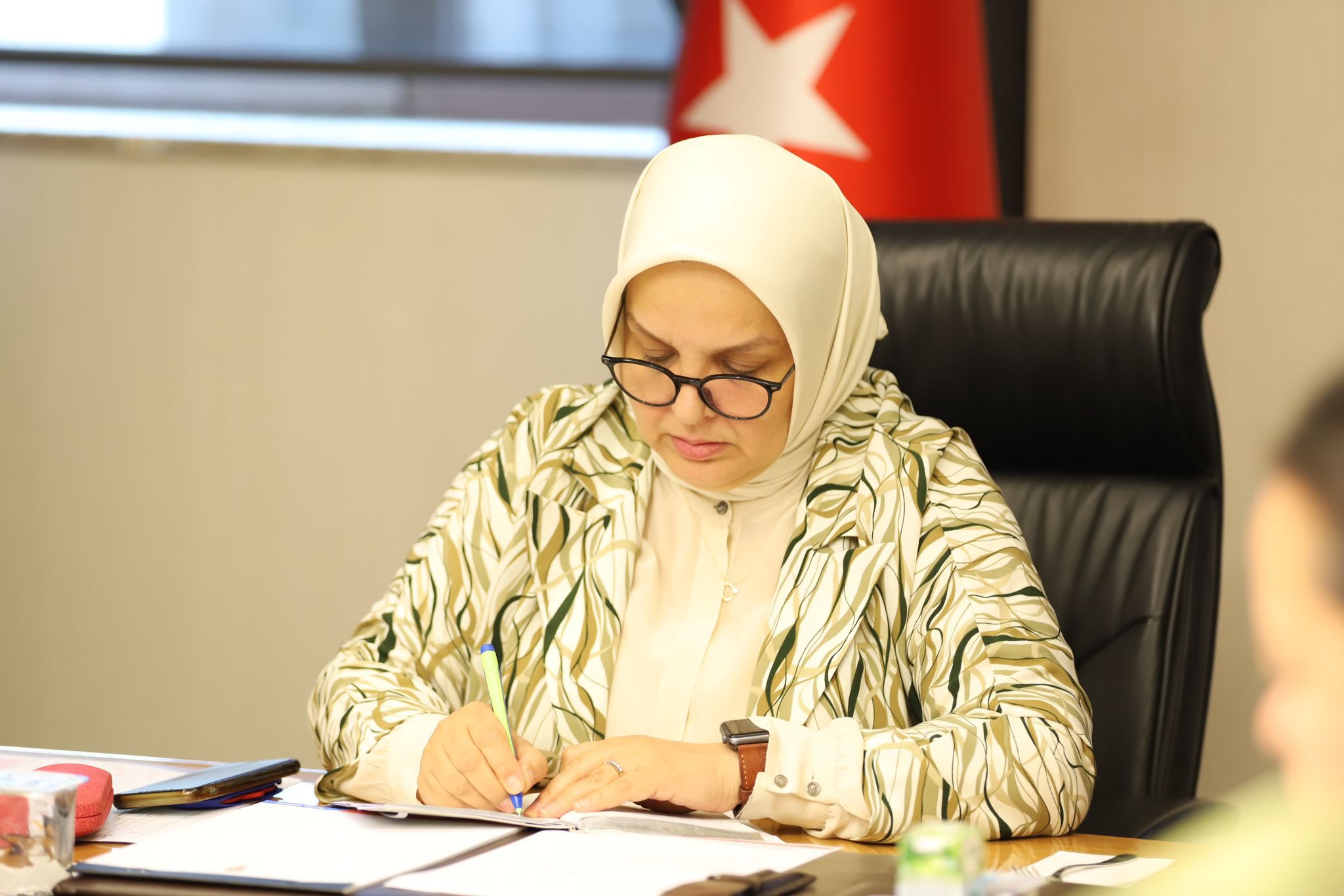 AK PARTİ GENEL MERKEZ KADIN KOLLARI MYK TOPLANTISI