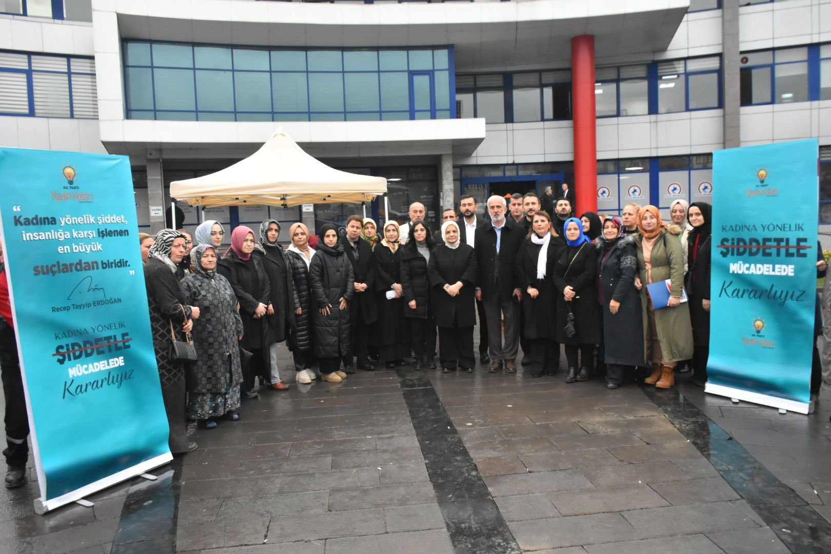 KADINA KARŞI ŞİDDETLE MÜCADELEDE KARARLIYIZ!