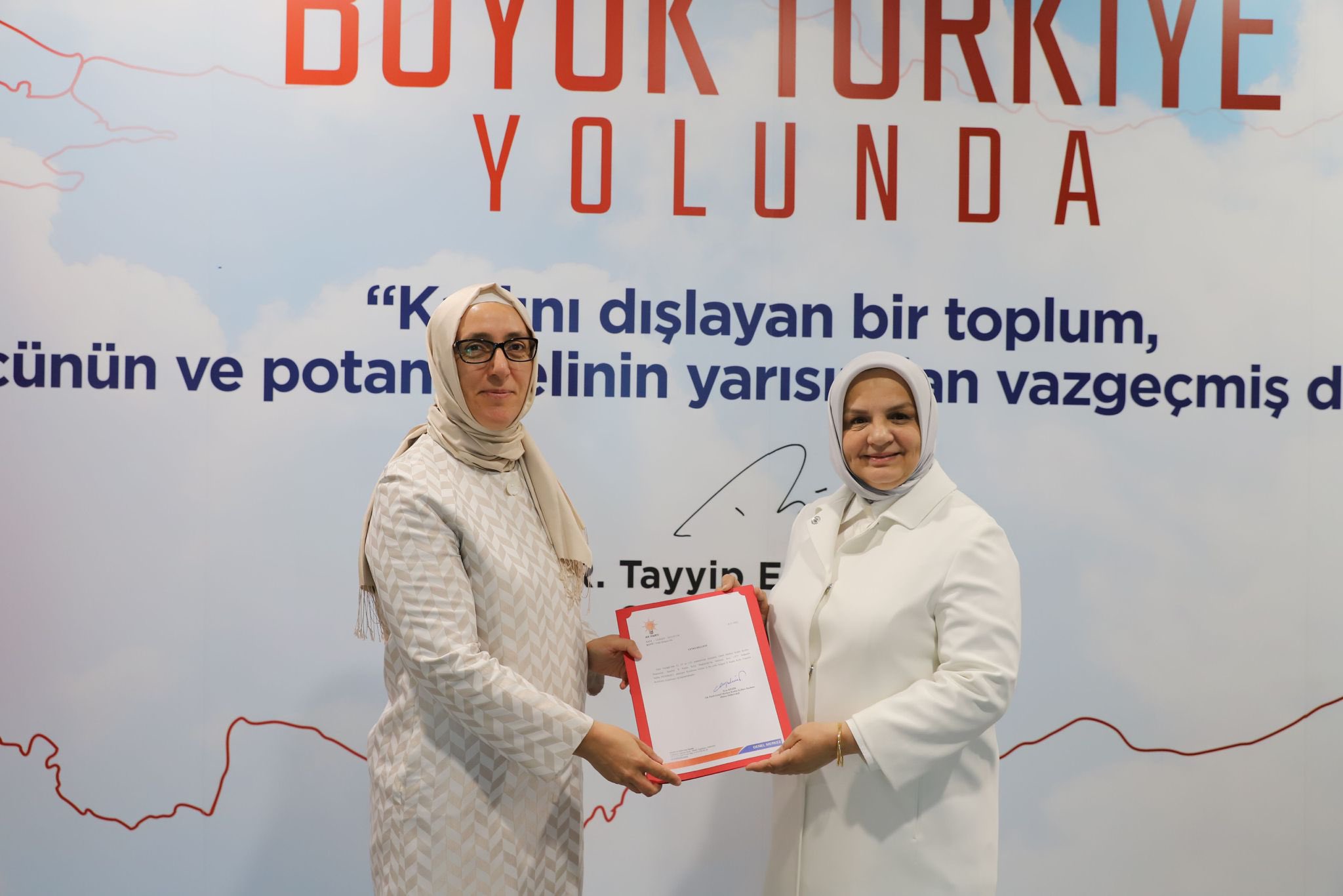 İSTANBUL İL TEŞKİLATIMIZDA BAYRAK DEĞİŞİMİ 