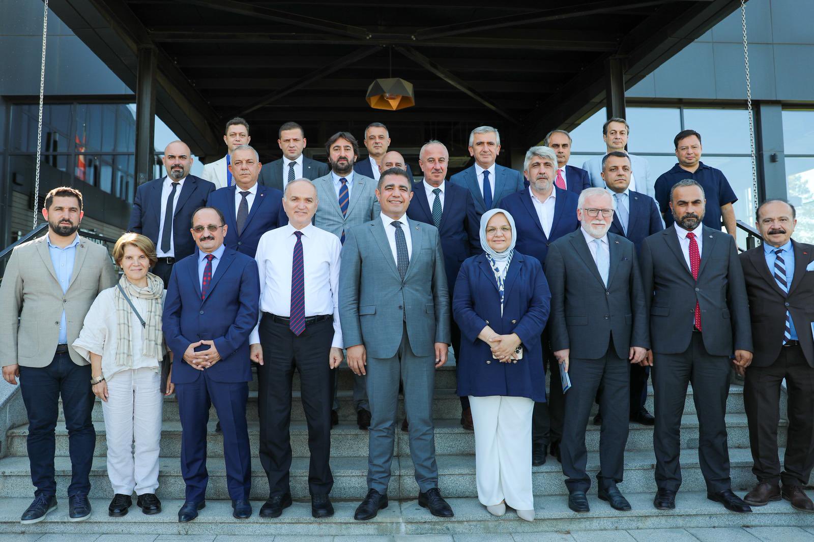 GÜNDEM: TURİZM...