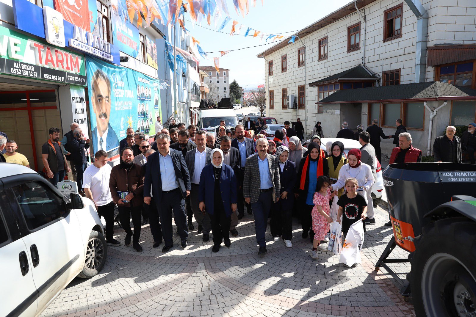 CUMAYERİ'NDE ESNAFIMIZI ZİYARET ETTİK