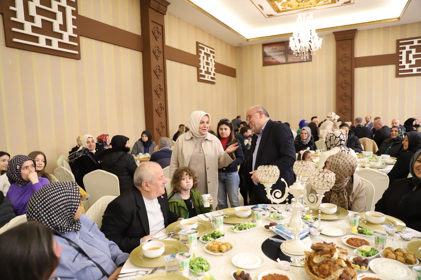 AK PARTİ VEFA İFTARI