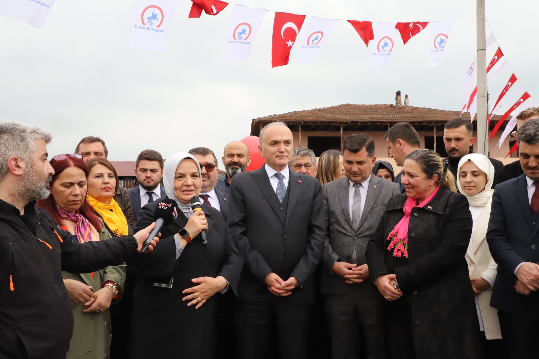 ROMAN KÜLTÜR EVİ'NİN TEMELLERİNİ ATTIK