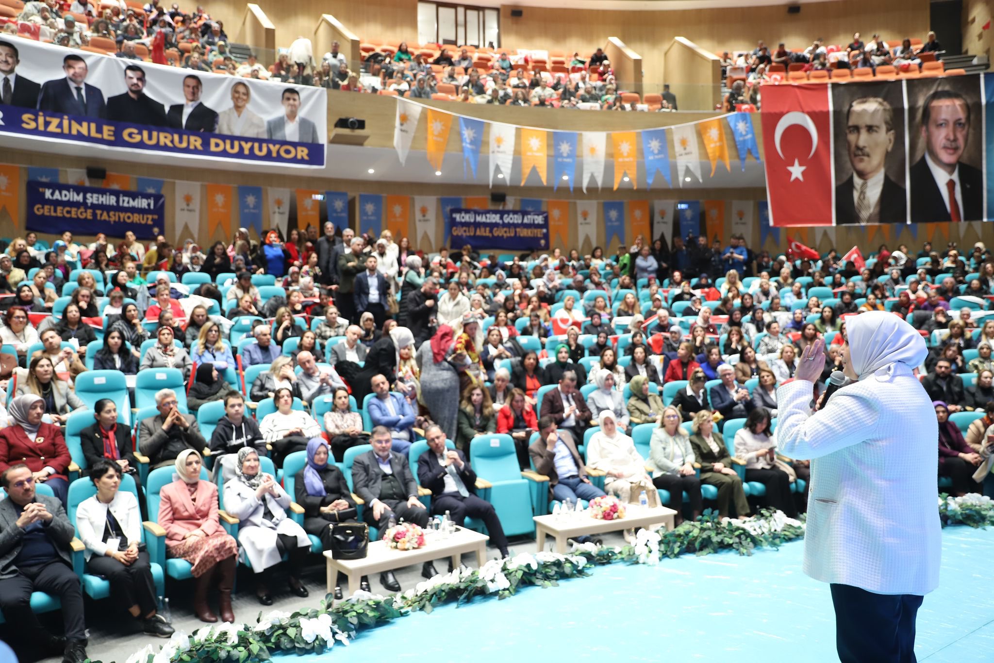 İZMİR KONGREMİZİ GERÇEKLEŞTİRDİK