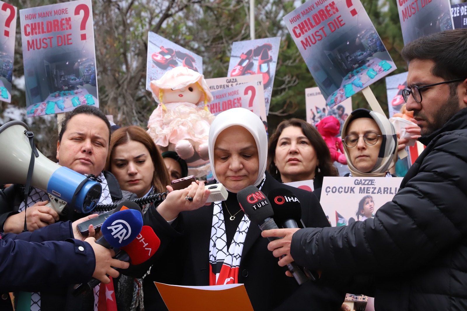 "DAHA KAÇ ÇOCUK ÖLMELİ?" 