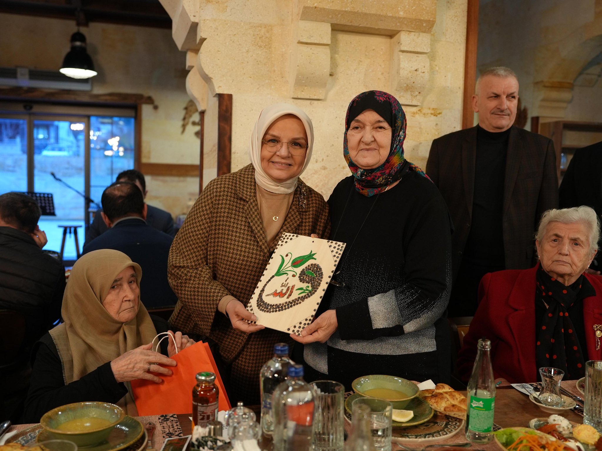 İFTARDA KOCA ÇINARLARIMIZLA BULUŞTUK